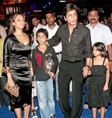 Shah Rukh Khan Waives Dues As Deool Band 2 Success Draws Praise